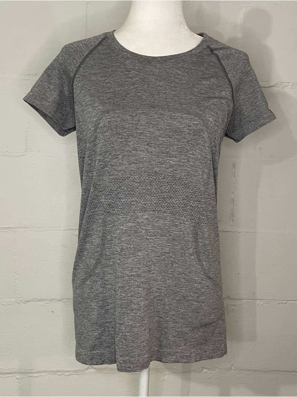 lululemon athletica Heather Gray Short-Sleeve Active Tee